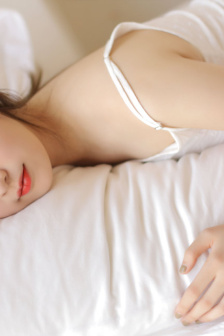 WWW亚洲精品少妇裸乳一区二区
